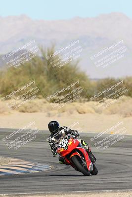 media/Dec-07-2025-CVMA (Sun) [[3e7d2de5dc]]/Race 9-Formula UL Shootout/